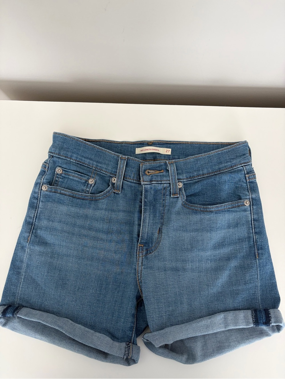 Levi’s Mid Length Medium Wash Shorts